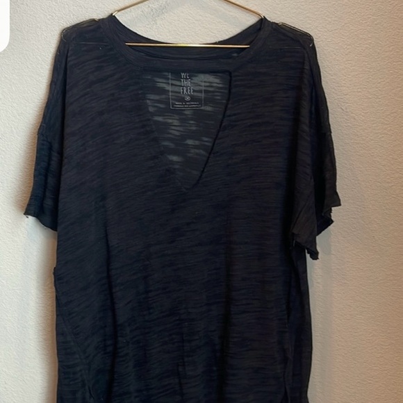 Free People We the Free Jordan Burnout Tee Shirt Oversized Boho V Neck Concert - Picture 3 of 9